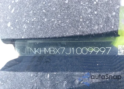 2018 Toyota C-Hr Xle z USA, uszkodzony, nr VIN JTNKHMBX7J1009997